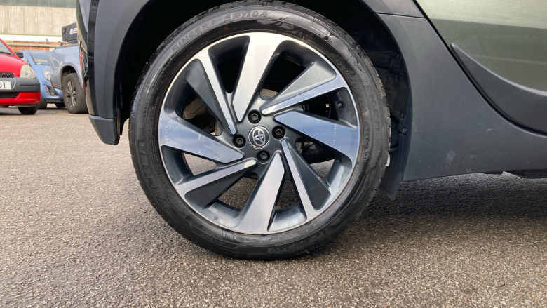 Toyota Aygo X 1.0 VVT-i Edge 5dr Auto Petrol Hatchback